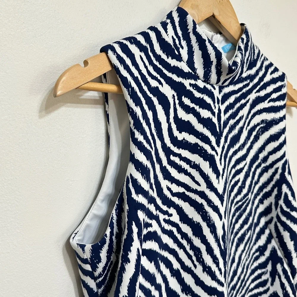 J.‎ McLaughlin Delaney Montego Sheath Dress Large Navy Zebra Scuba Sleeveless